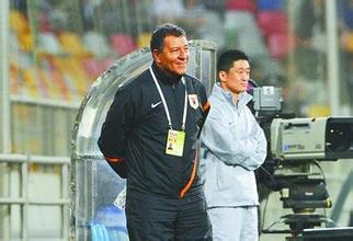 球迷眼中的球霸，队内绝对大佬，弃700万顶薪只为足球梦