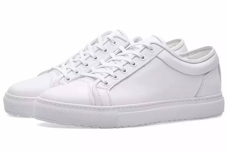 推荐几款百搭运动鞋男 (有哪些百搭的男士休闲鞋)