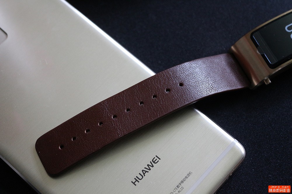 华为手环b3时尚版,华为手环b3与华为手机连接