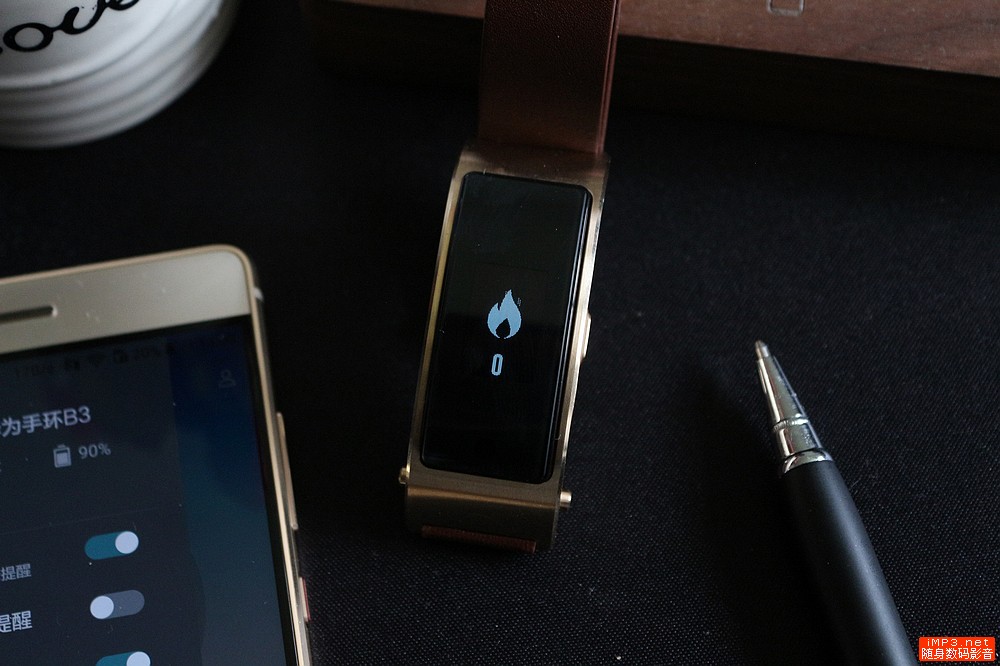 华为手环b3时尚版,华为手环b3与华为手机连接