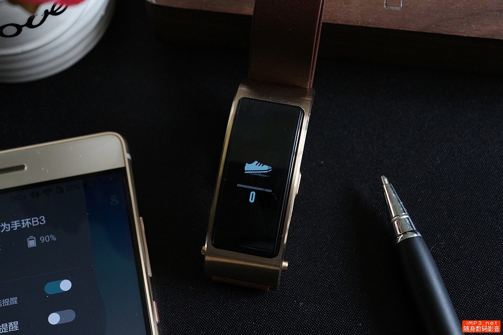 华为手环b3时尚版,华为手环b3与华为手机连接