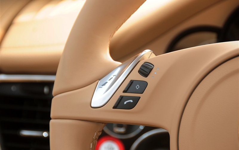 中国足球最强战将郑智,中国男足郑智年轻照片