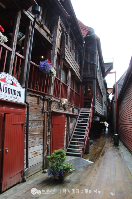 迷失在时光与历史中的卑尔根木屋