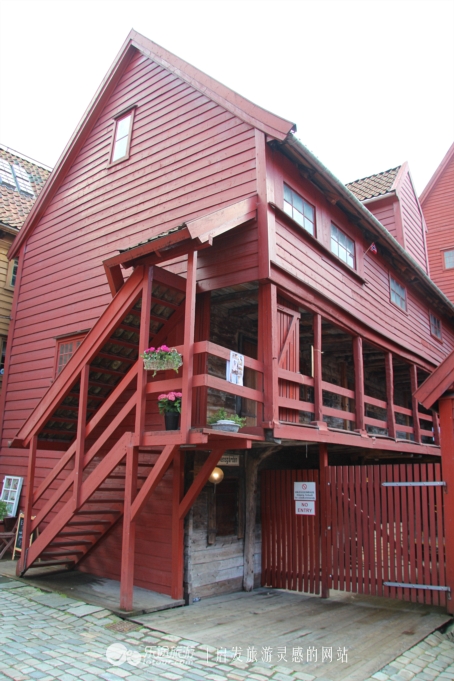 迷失在时光与历史中的卑尔根木屋