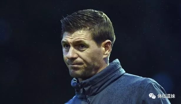 谢谢杰伦！一口毒奶让枪手皇马都复苏了~