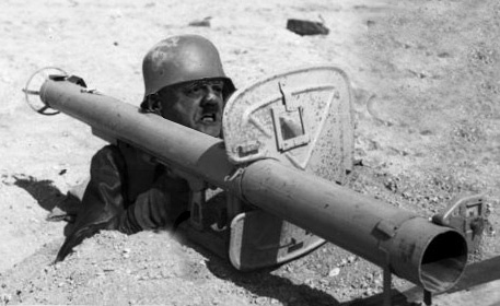 豆瓣日记:谁能继承元首的反坦克黑科技——Adidas与Puma的决裂史