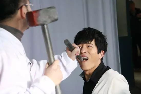 长篇幽默系列小说《阿慢外传》之十：拔牙篇（徐景洲）