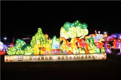 超级独家小编带你去灯会内场探秘,超级灯会都有啥表演活动