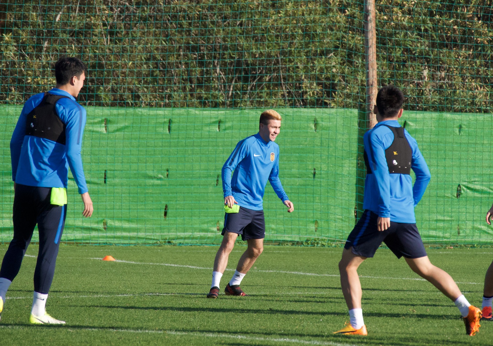 冬训每天“纠缠”吴曦和汪嵩叶尔凡誓言成为新赛季首个进球U23