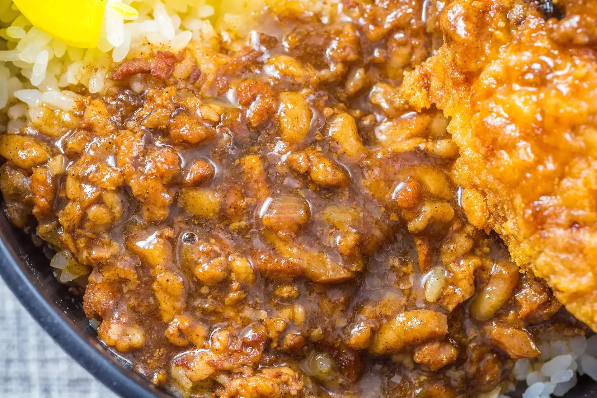 2年，1500万！她为*月天五**开了50家餐厅，卖阿信最爱的鲁肉饭！