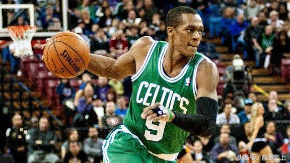 身为后卫却常常比中锋篮板球还多，除自身努力还需球队战术加成