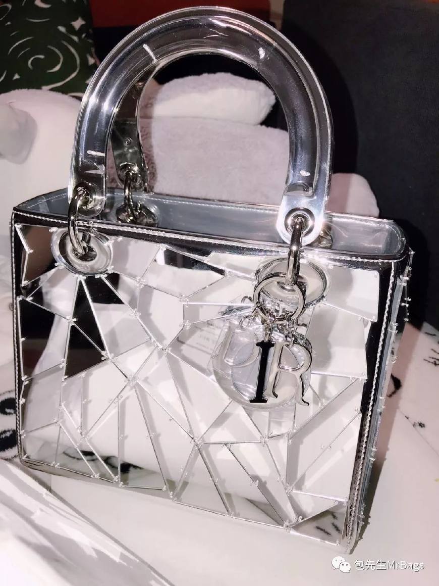 什么叫“包治百病”chanel、LV、Dior让爱买包包的人亲自告诉你