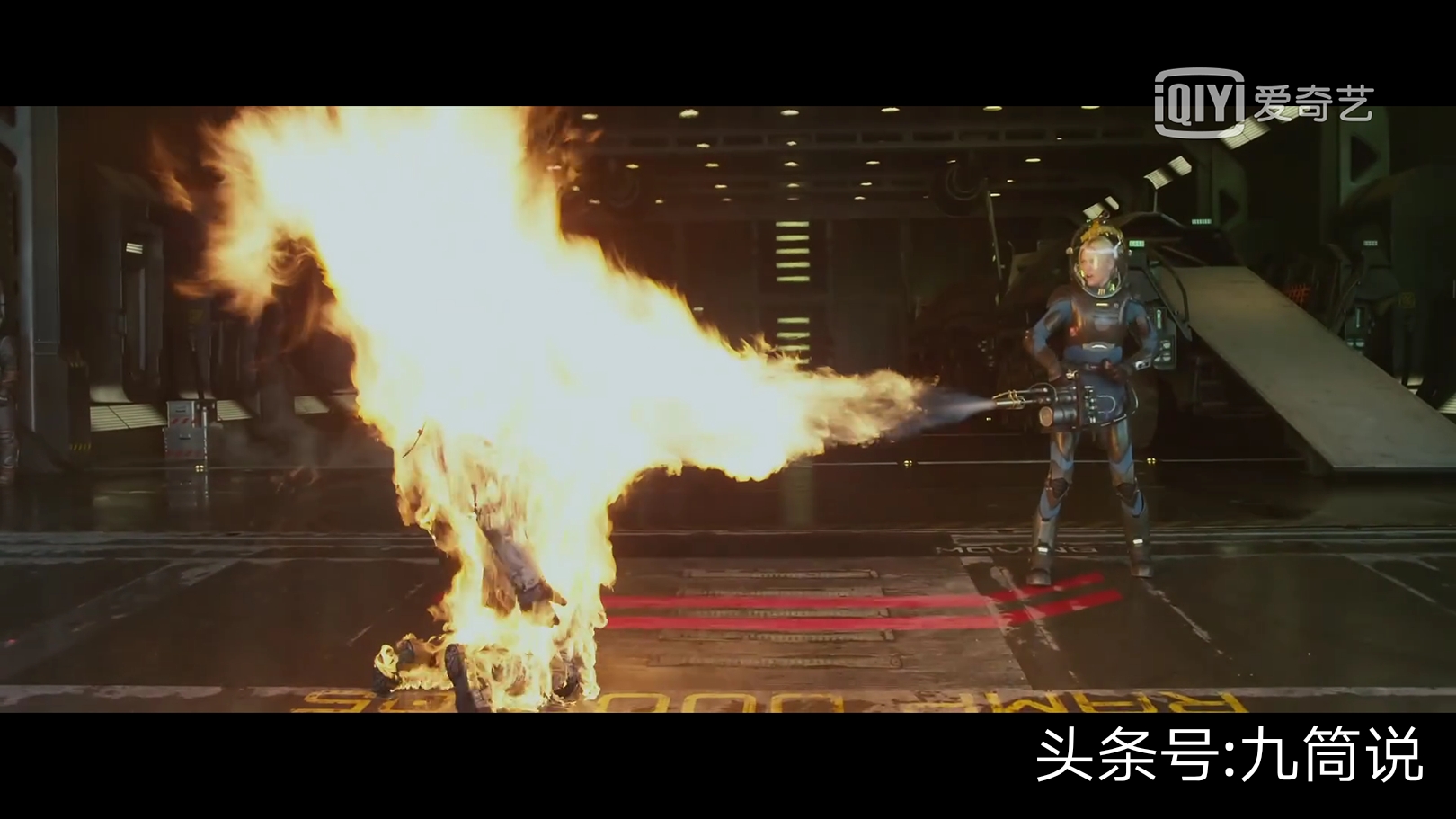 普罗米修斯跟异形里的怪物不一样 (讲解普罗米修斯和异形)