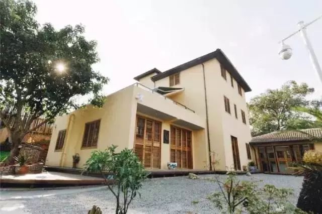 卖书卖水果是不是就不能卖蔬菜了,卖书卖花卖奶茶