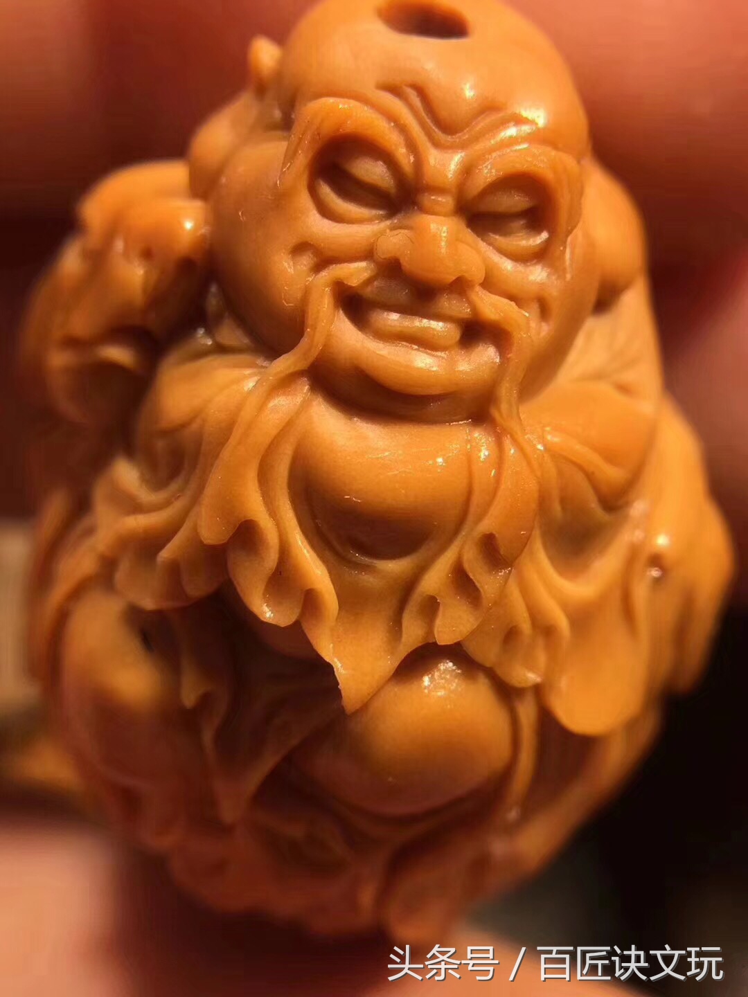 娜姐说文玩,盘玩多年的橄榄核开裂了怎么修复