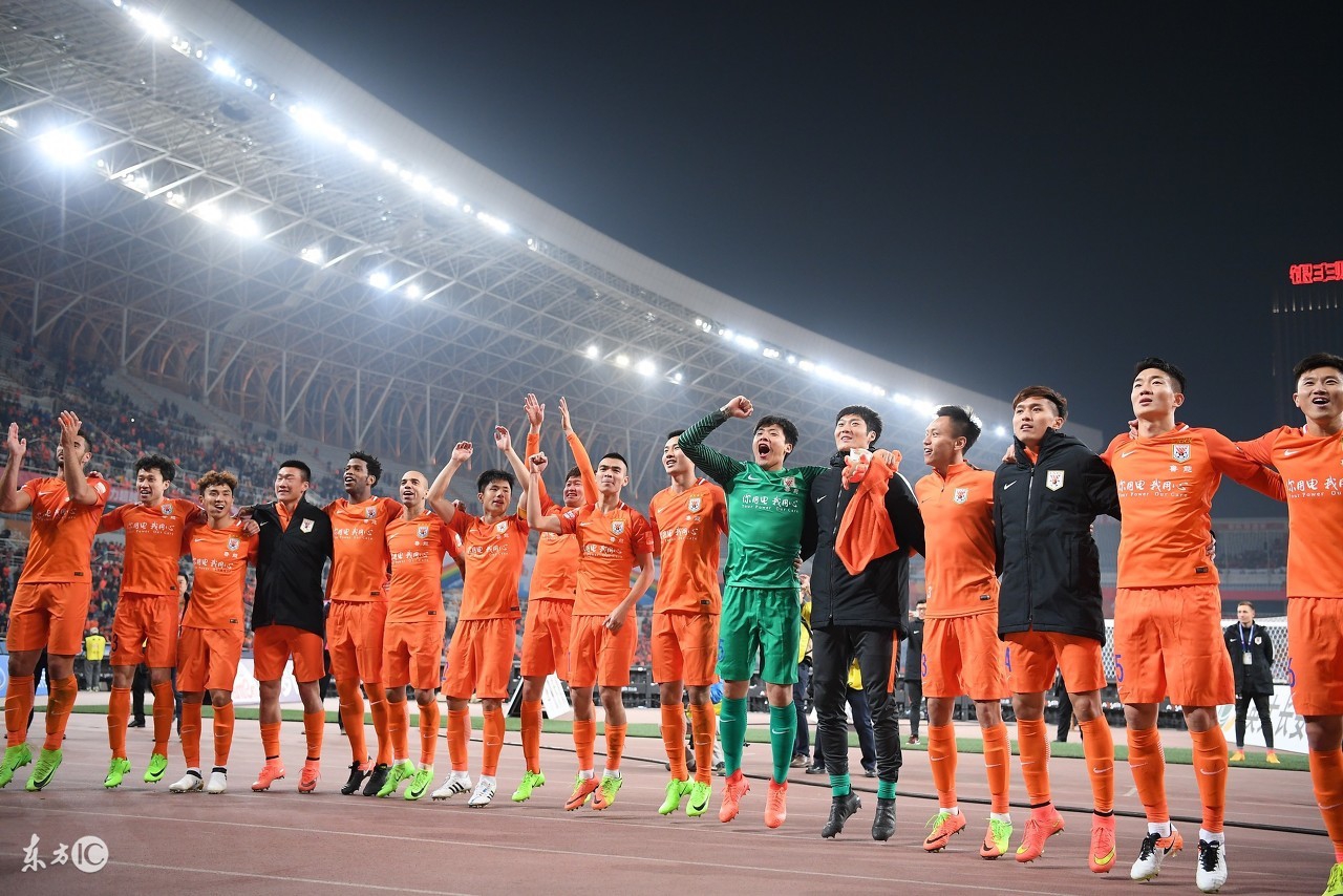 李霄鹏4231中前卫,李霄鹏15人教练组成员名单