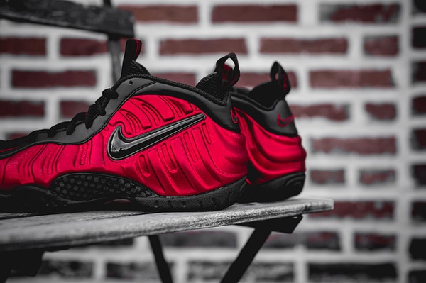 一双喷泡能穿几年,喷泡详细简介