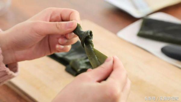 海带龙骨汤可以隔水炖吗,猪脚黄豆海带隔水炖