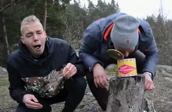 人情味浓厚的中国人,一个臭味相投的人