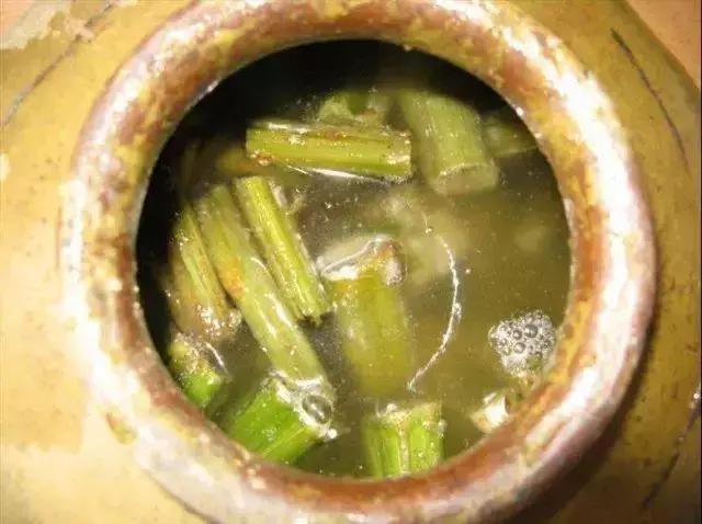 人情味浓厚的中国人,一个臭味相投的人