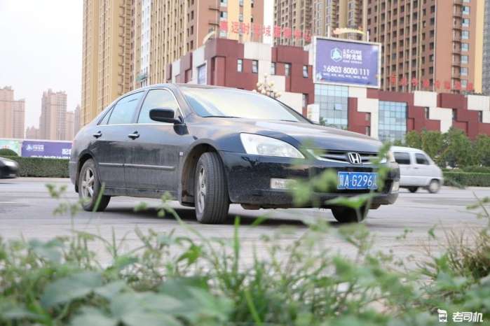 十年车龄的本田雅阁值得买吗,本田雅阁跑了20万公里还值得买吗