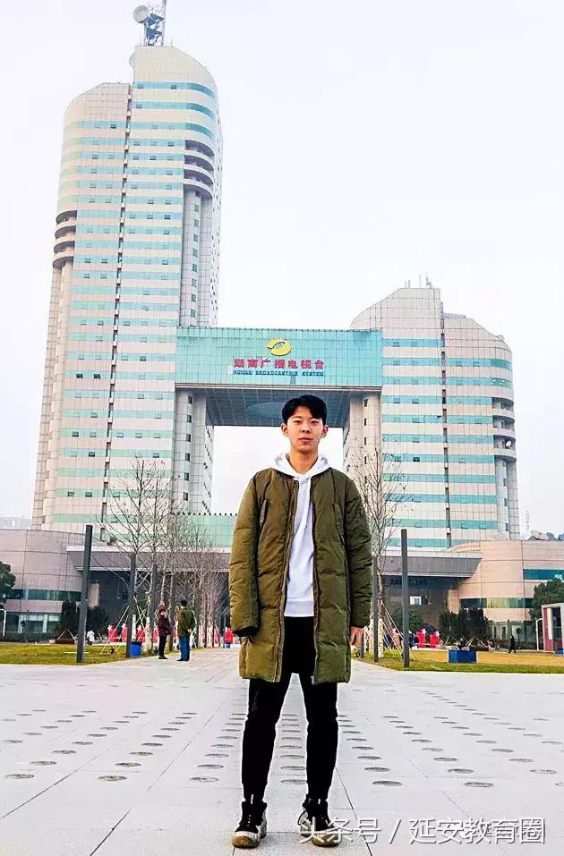 孩子被电视台邀请参加节目,孩子被邀请上电视台录制节目