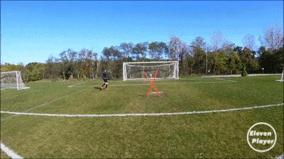 100个足球过人技巧教学,足球运球过人的方法及技巧