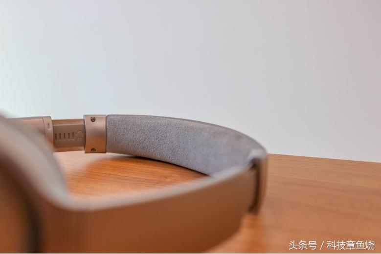 boseqc35浜屼唬瀵规瘮绱㈠凹1000xm4,闄嶅櫔鑰虫満boseqc35鍜岀储灏紉m3