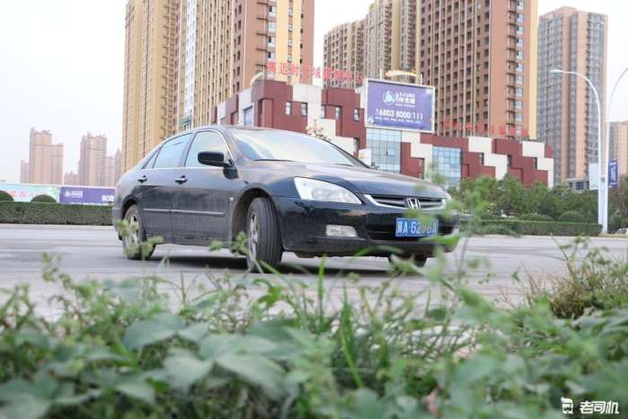 十年车龄的本田雅阁值得买吗,本田雅阁跑了20万公里还值得买吗