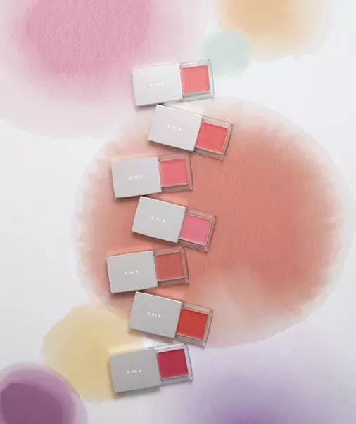 rmk水凝光采矮方瓶粉底霜202测评,rmk水凝粉底霜新版