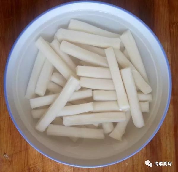 年糕吃法原来这么多样,年糕软糯香甜好吃得很