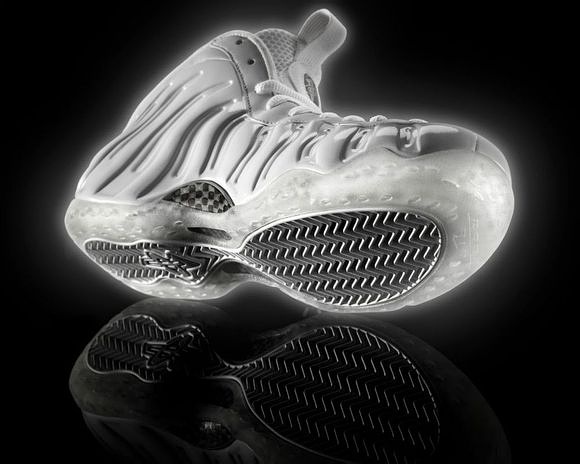 一双喷泡能穿几年,喷泡详细简介