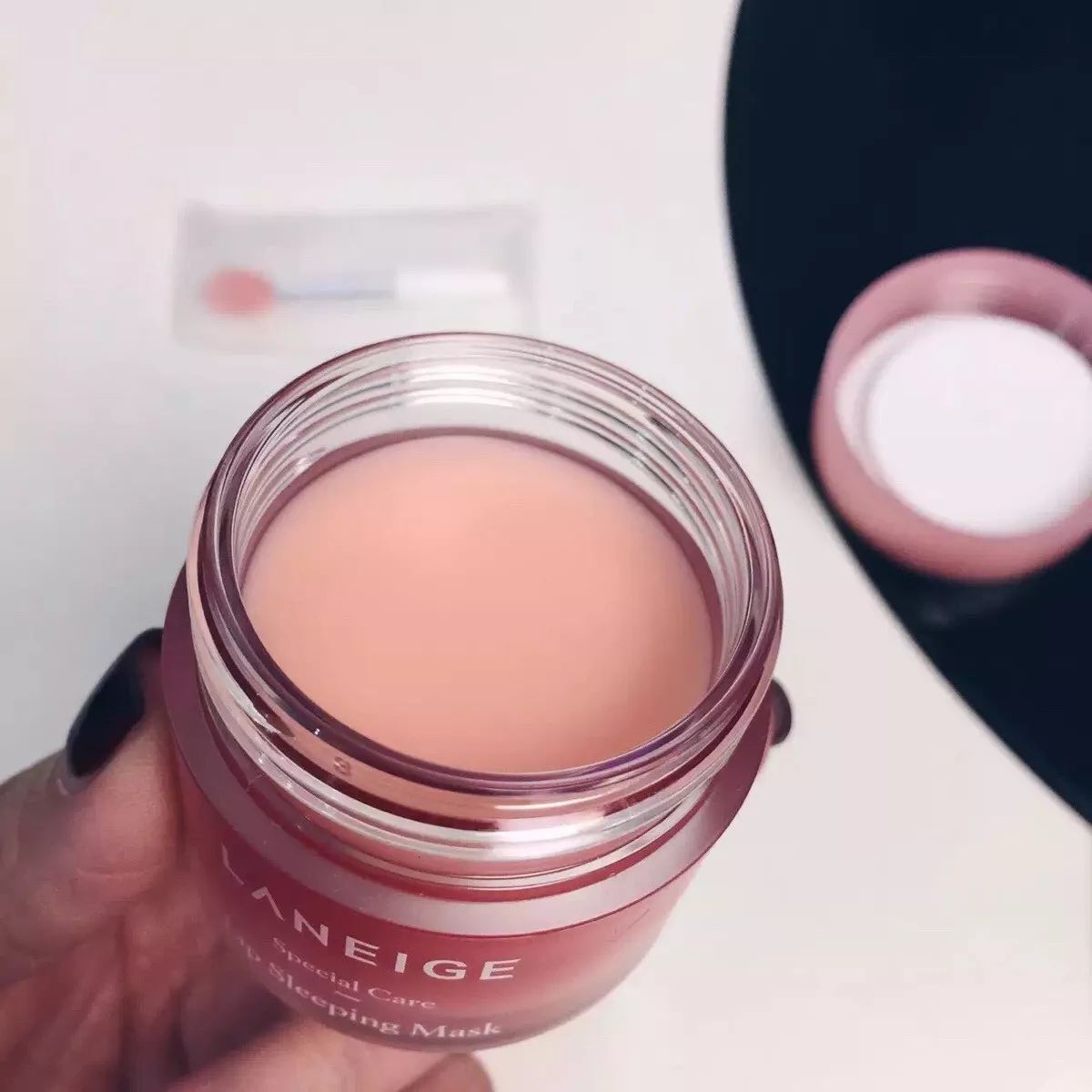 有效保湿的8款唇膏推荐,10个唇膏到底哪一个唇膏更漂亮呢