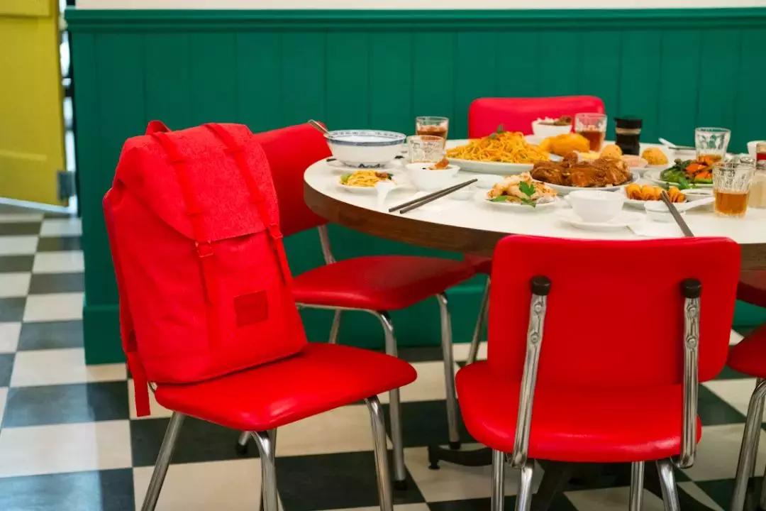 yeezy700waverunner穿搭,yeezy700waverunner真假