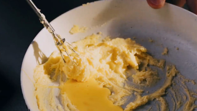 正宗菠萝包香港,正宗香港菠萝包的制作和配方