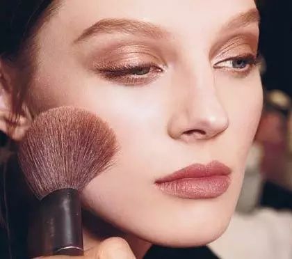 纪梵希散粉最新版本真假鉴别,纪梵希散粉真假区别图片对比