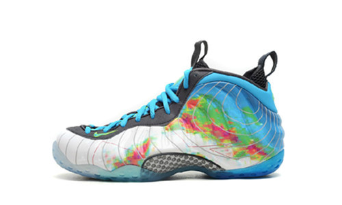 一双喷泡能穿几年,喷泡详细简介