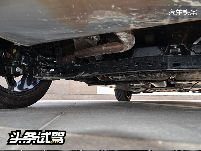 如石如玉试驾斯柯达柯珞克,评测新款柯珞克汽车