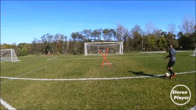 100个足球过人技巧教学,足球运球过人的方法及技巧