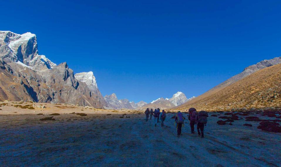 尼泊尔安纳普尔那山徒步,徒步探秘尼泊尔