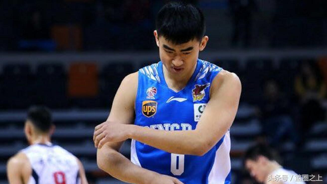 重回东莞连吃技术犯规被罚出场，广东旧将平稳心态才能成大器