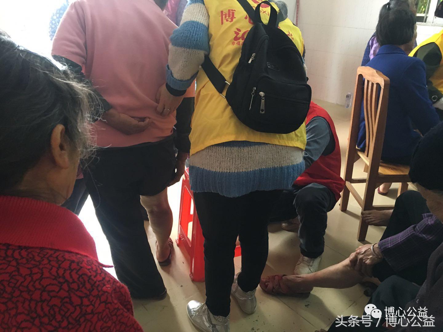 博心：走进平安镇旱田村，便民服务，为您服务