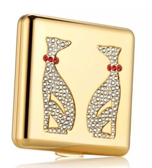 歪果仁是不是对中国元素有什么误解？看看这些大牌狗年限量版！