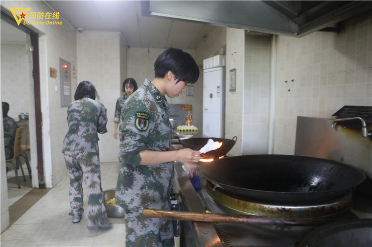 柒个我视频,电视剧柒个我高清图