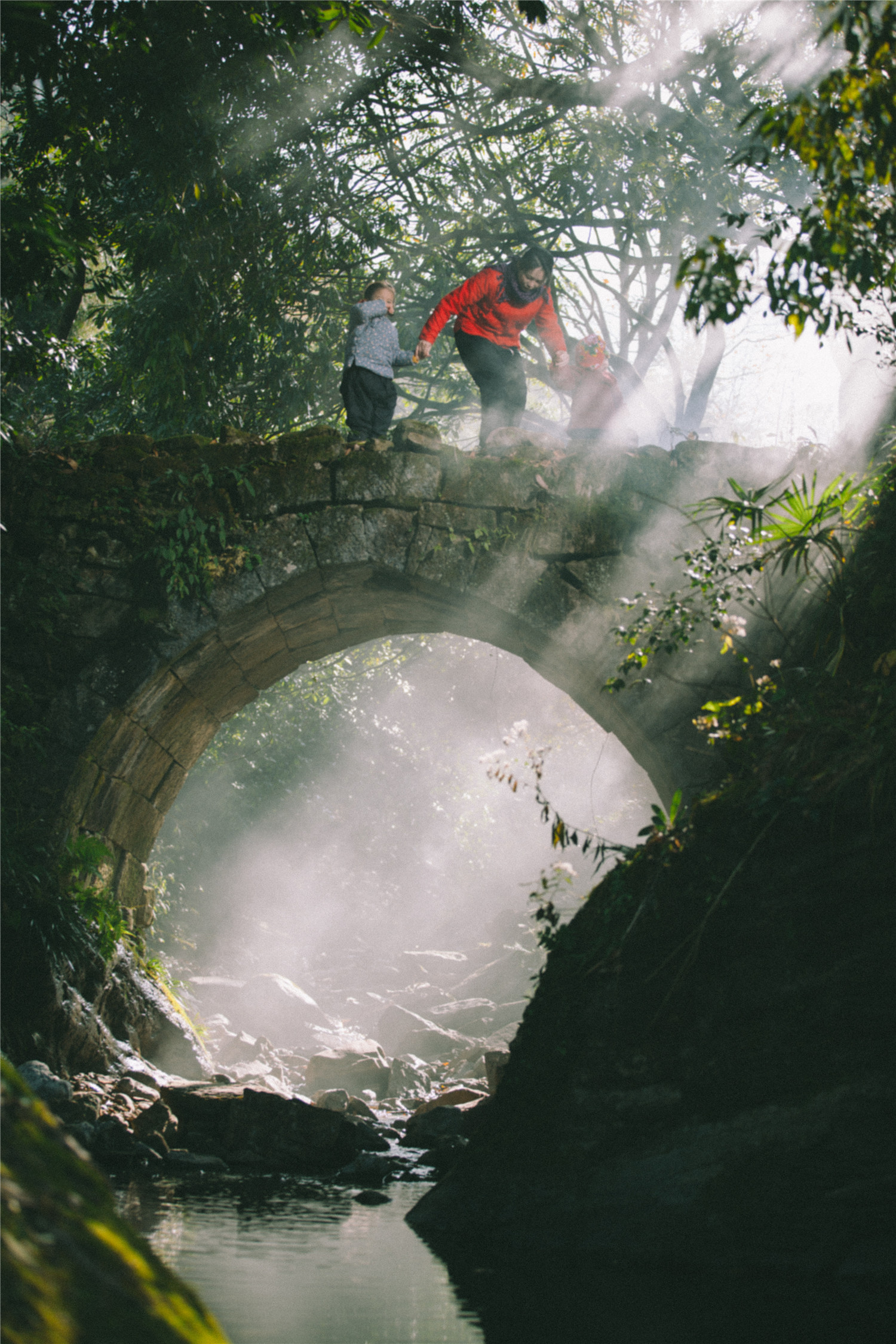 湘西龙脉风水传说,湘西龙山龙脉风水宝地