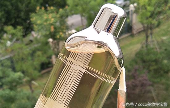 巴宝莉香水哪一款最好闻,巴宝莉男香水哪款经典好闻点的