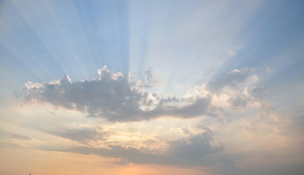 顾城的门前读诗,顾城的经典诗句感悟