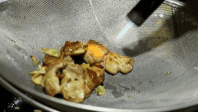 红角洲这家韩餐好偏心，妹子同行就打折，妹子越多折扣越优惠