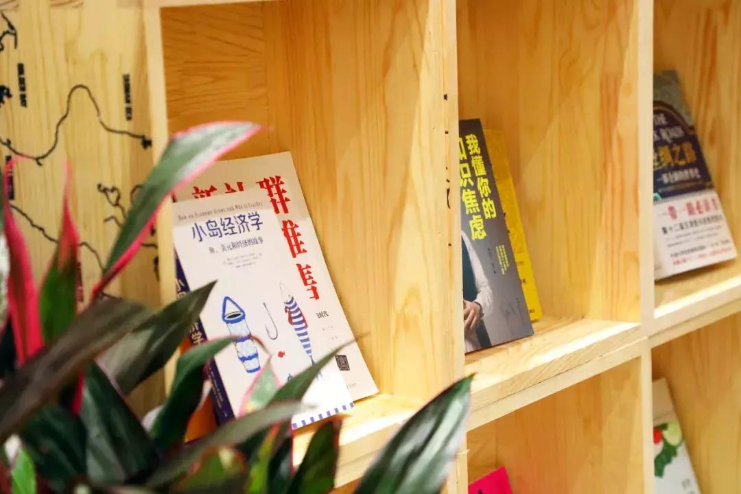 宇宙最红“地球港”空降北京！8国牛肉，逛吃7天不重样！