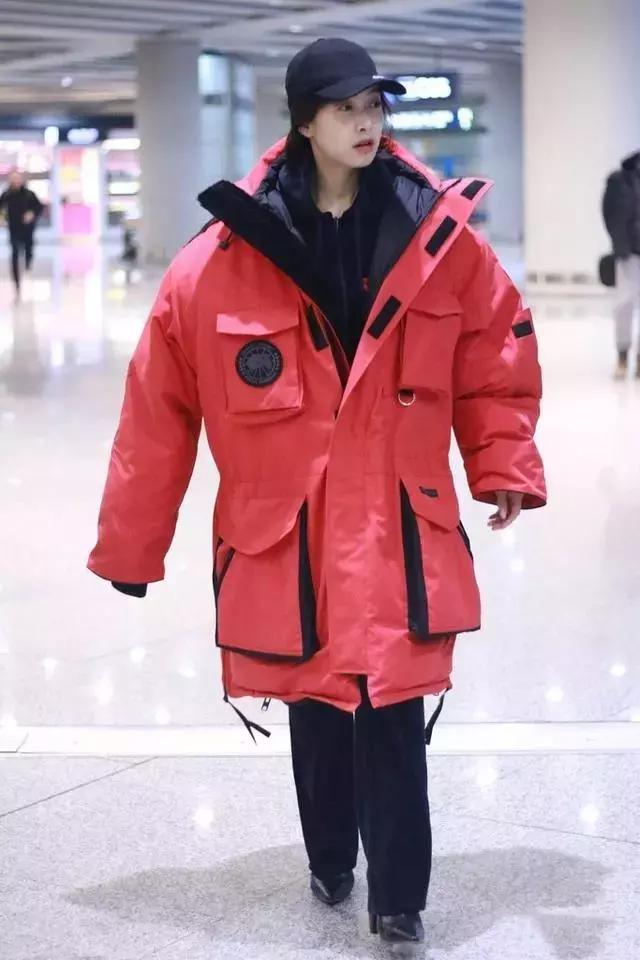 杨幂和热巴穿同款连衣裙,从杨幂赵丽颖到热巴肖战